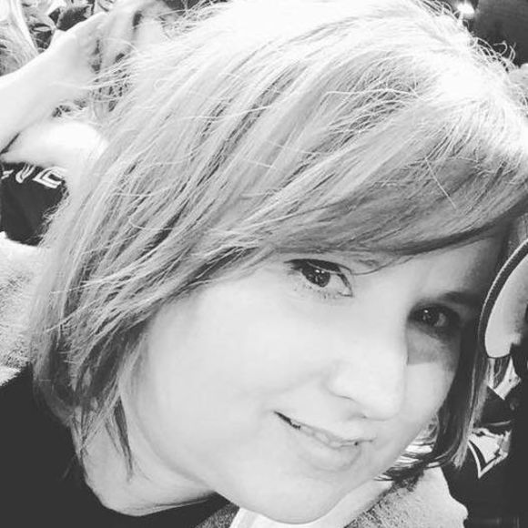 Meet your Posher, Kim - Picture 1 of 1